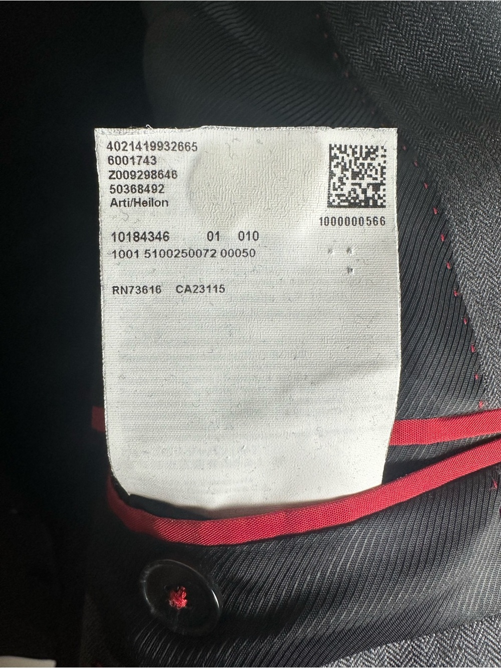 Hugo Boss Suit - Picture 9 of 11